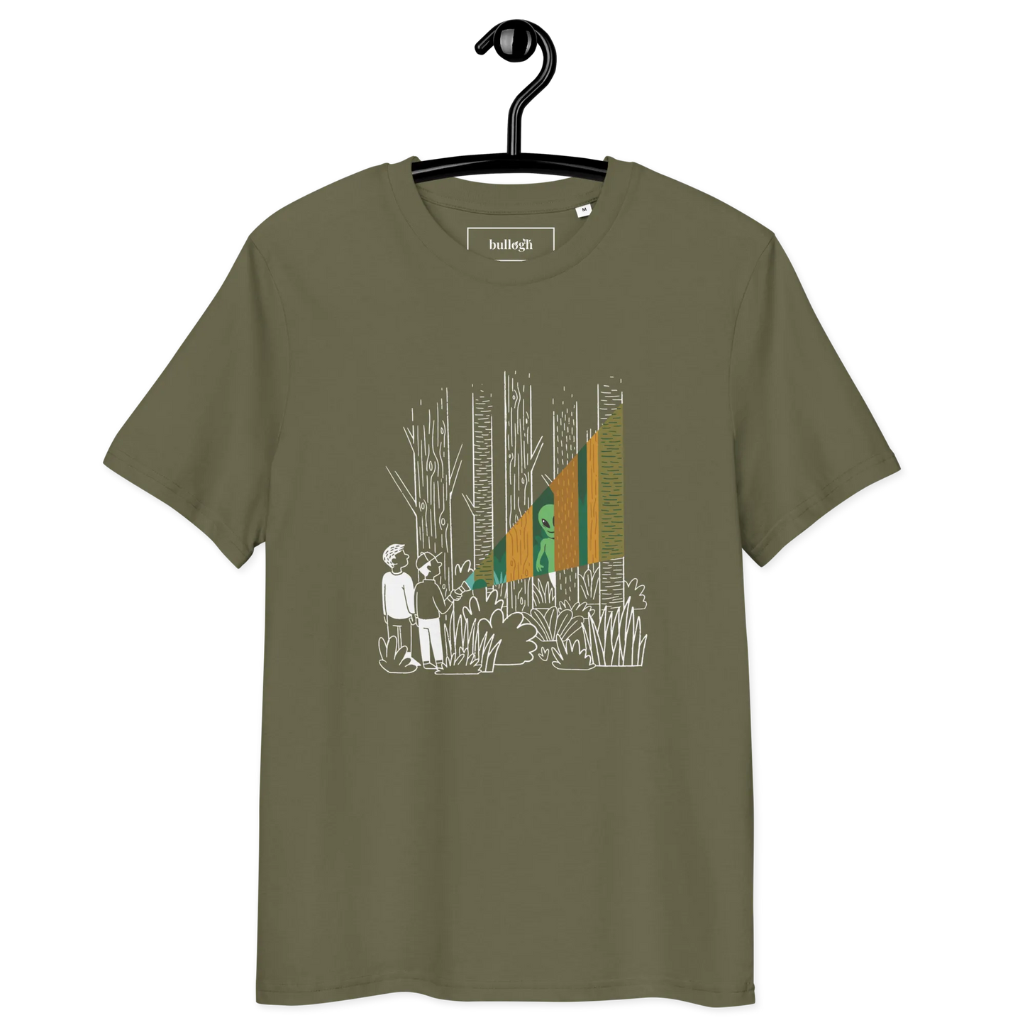 Alien im Wald – T-Shirt aus Bio Baumwolle