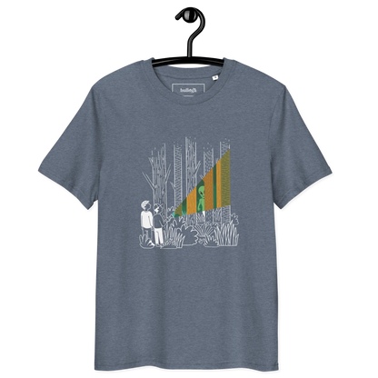 Alien im Wald – T-Shirt aus Bio Baumwolle