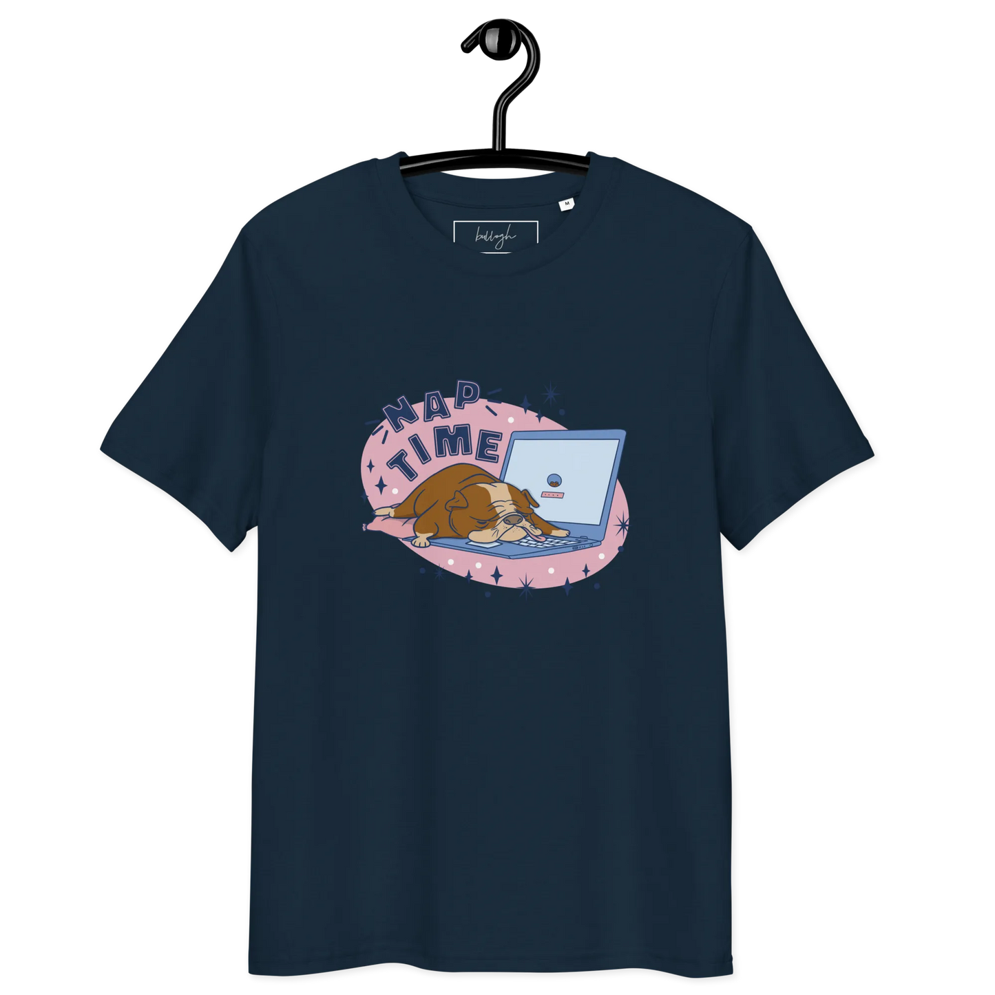 Cozy Bulldog – Nap Time Bio-Schlafshirt für Hundeliebhaber