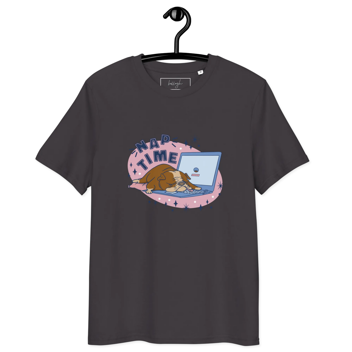 Cozy Bulldog – Nap Time Bio-Schlafshirt für Hundeliebhaber