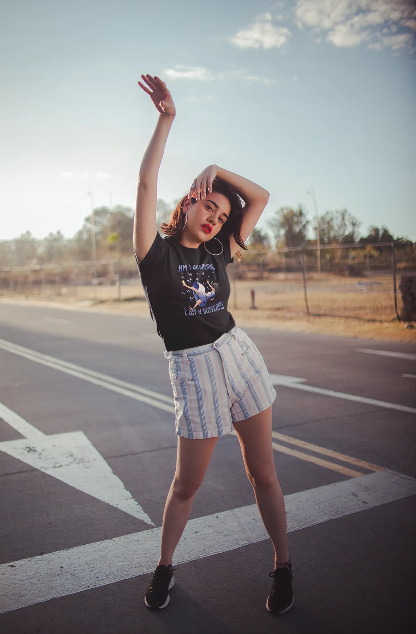 Butterfly Dreams – Bio-Schlafshirt mit Schmetterling-Design