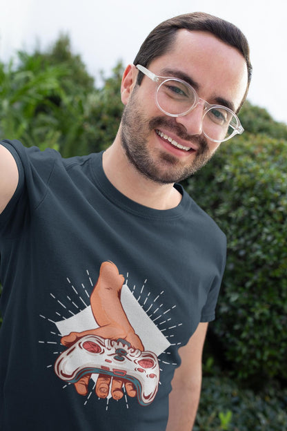 Take the Game – Bio-T-Shirt mit Controller-Motiv