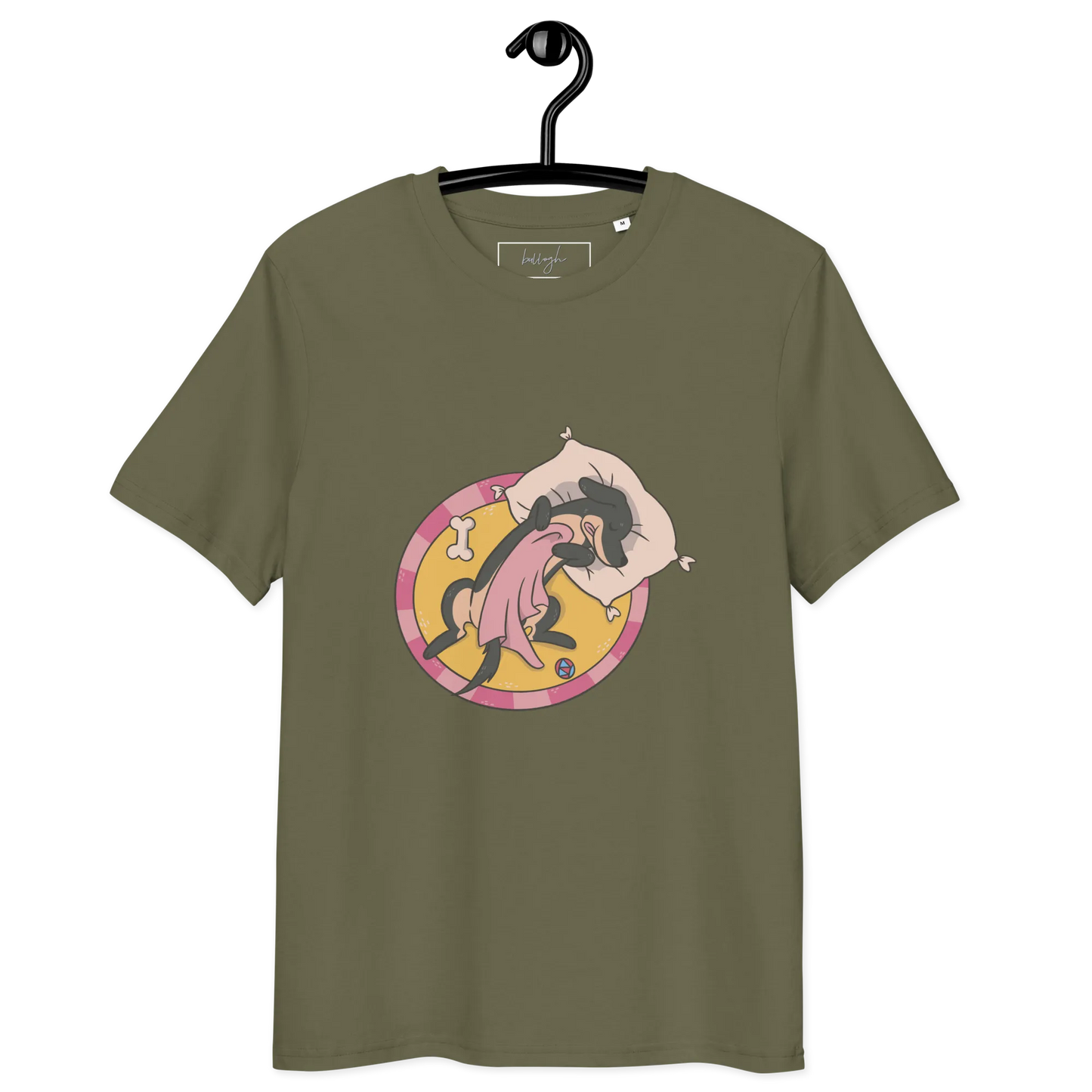 Hund im Körbchen – Bio-Schlafshirt für Hundeliebhaber