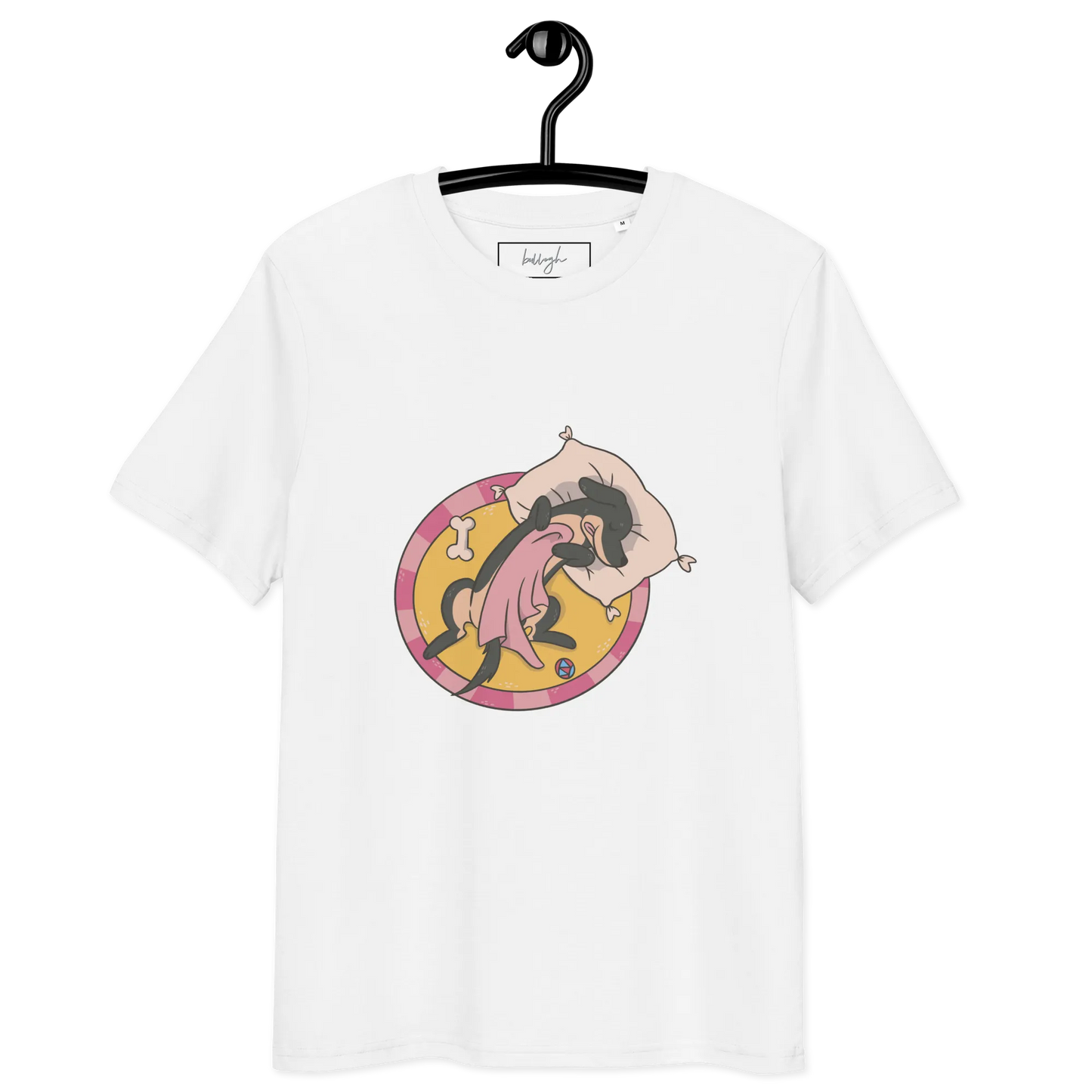 Hund im Körbchen – Bio-Schlafshirt für Hundeliebhaber