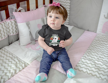 This is Boo Sheet: Bio Baumwoll Baby Body mit liebenswertem Geist – Der süße Blickfang für kleine Persönlichkeiten! - bullogh#